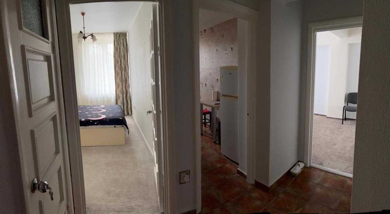 Linna Apartament Galaţi Eksteriør billede
